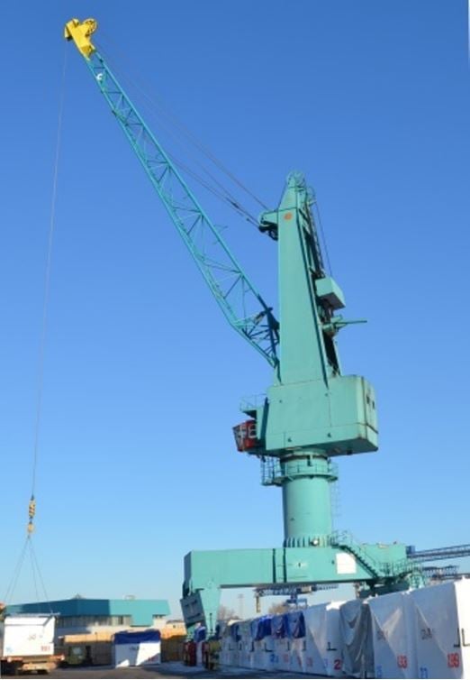 Rail mounted crane